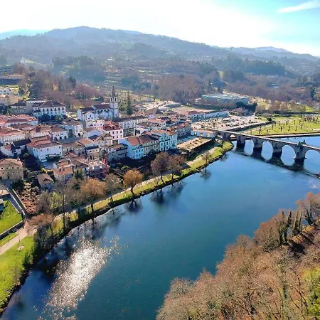 Tree Pool Сasa de vacaciones